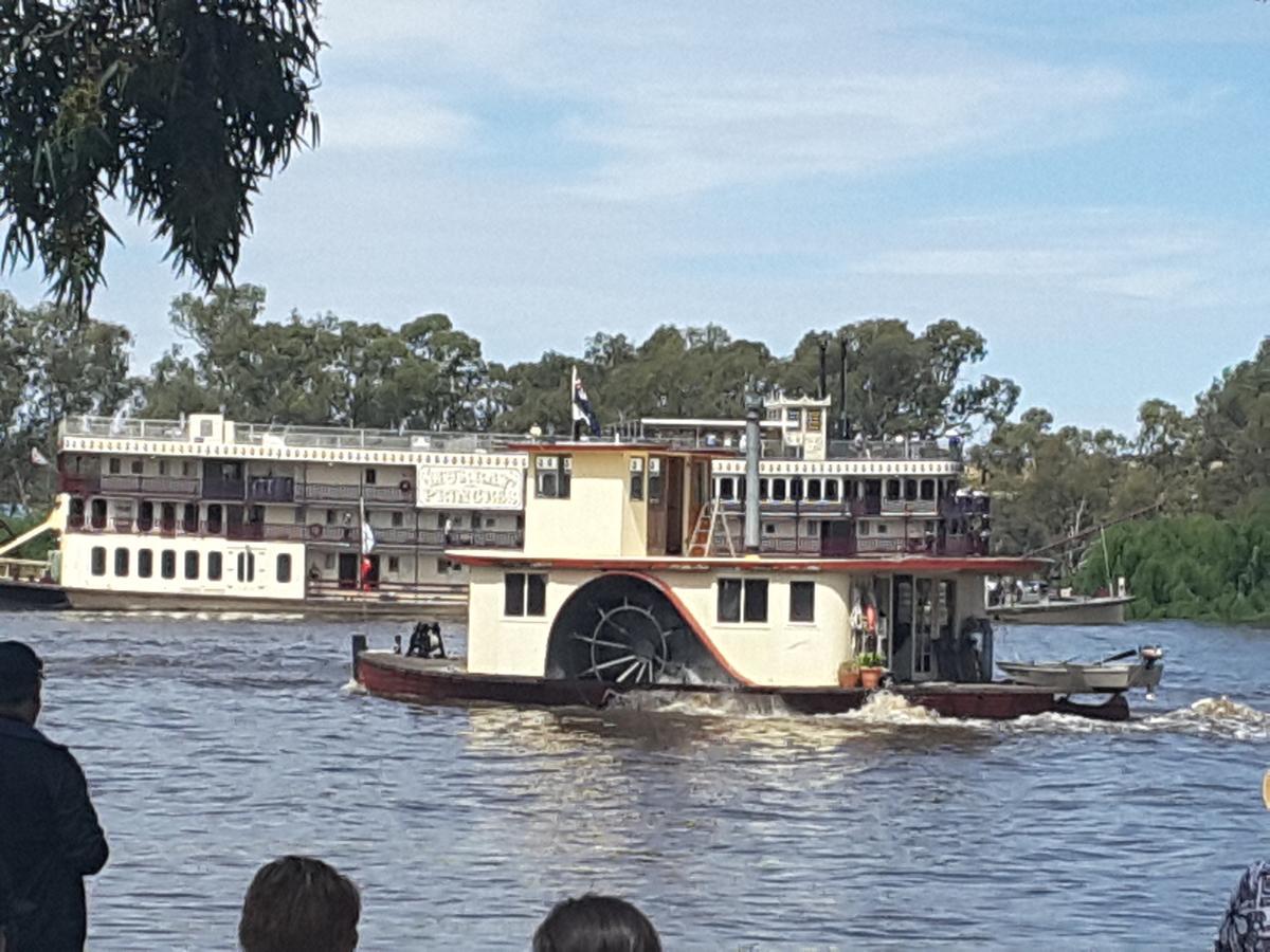 A La Folly Too The Old Workshop Bed and Breakfast Murray Bridge Eksteriør billede